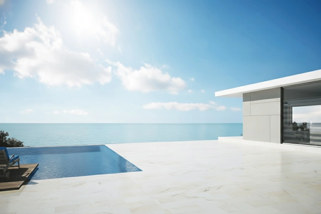 Fotos eines Hotels an der Gold Coast in Australien vor der Installation einer Pergola.