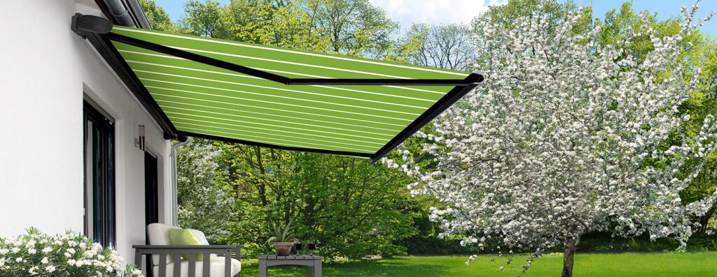 Retractable Awning
