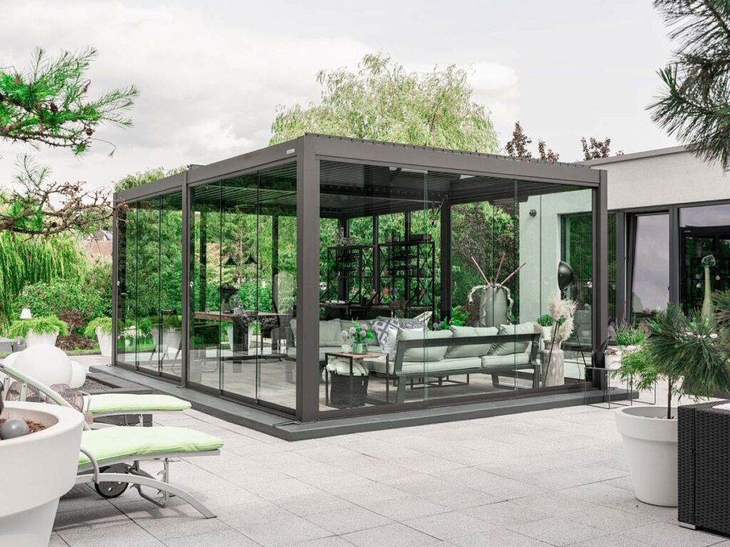 Customized retractable pergola from Argentina