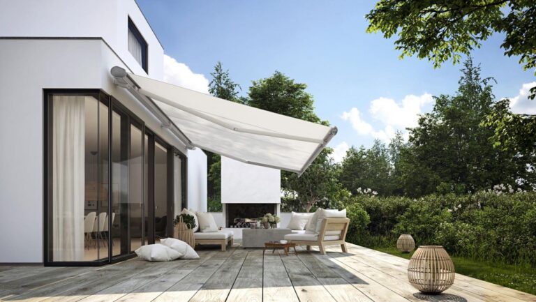 High-Bnd Cassette Foldable Awning l QHC 5 retractable_awnings