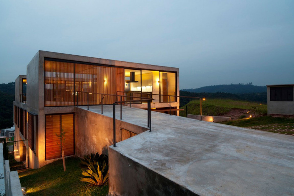 Concrete second floor terrace